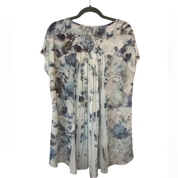 Chico’s Women’s Top Tunic Pleated High Low Floral Sheer Watercolor - Picture 2 of 9